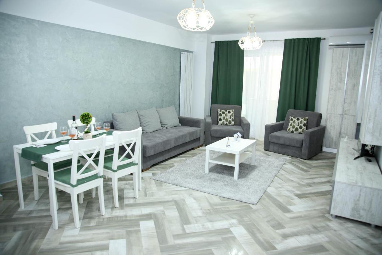 Myamar Apartment Mamaia Extérieur photo