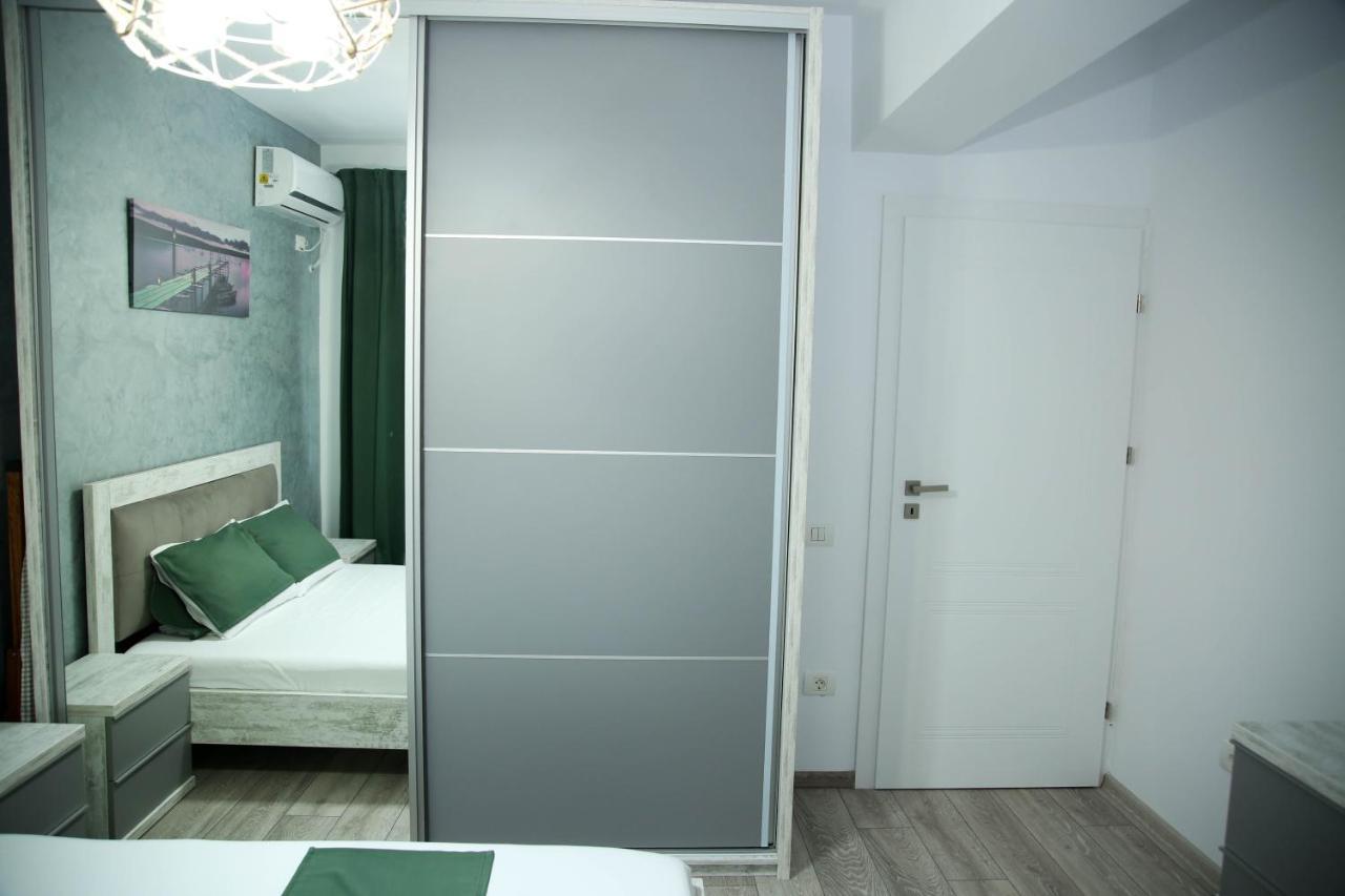 Myamar Apartment Mamaia Extérieur photo