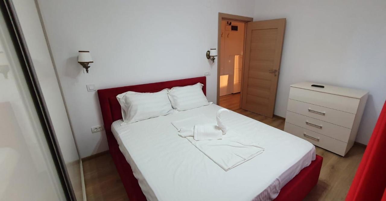 Myamar Apartment Mamaia Extérieur photo