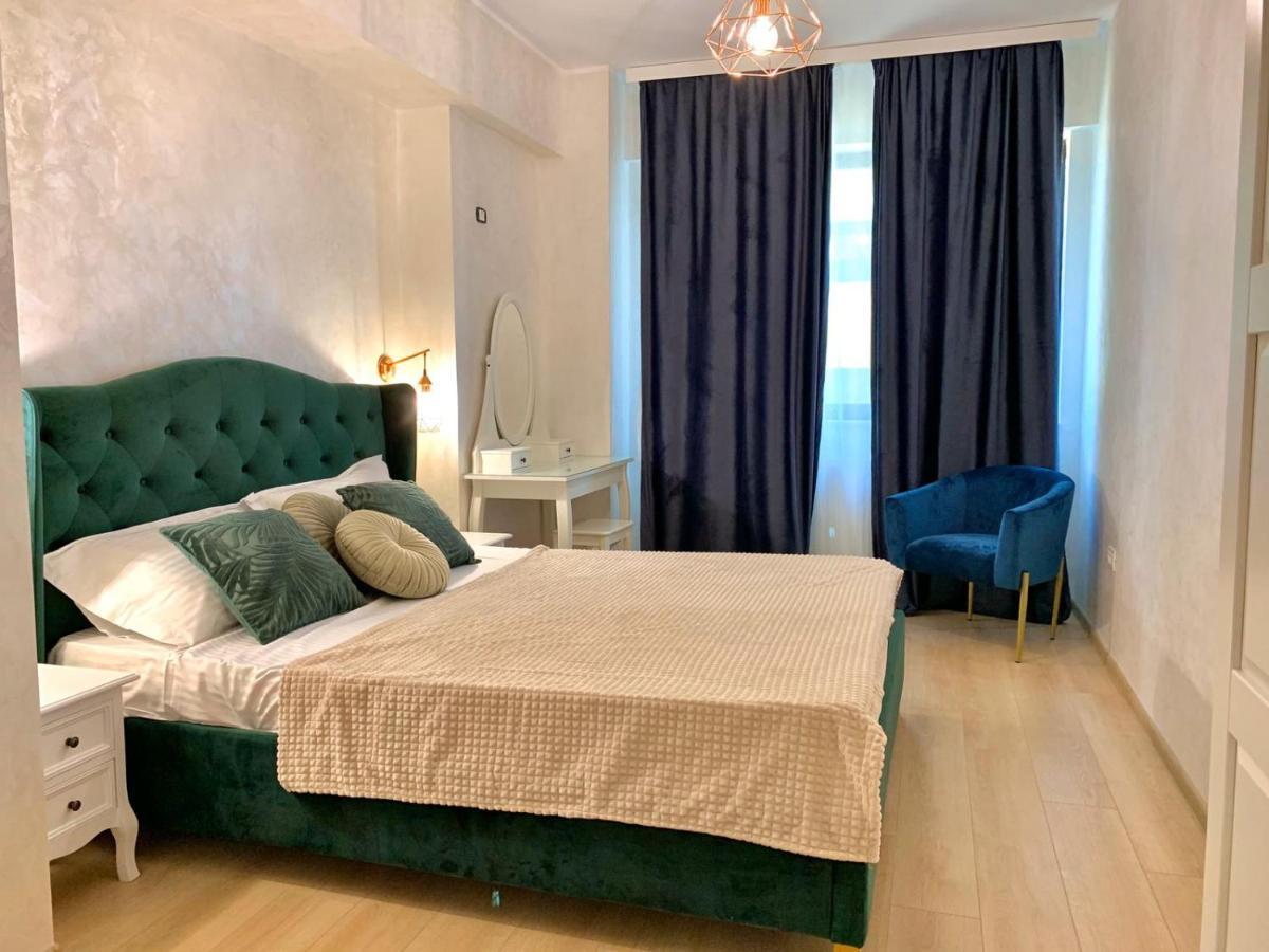 Myamar Apartment Mamaia Extérieur photo