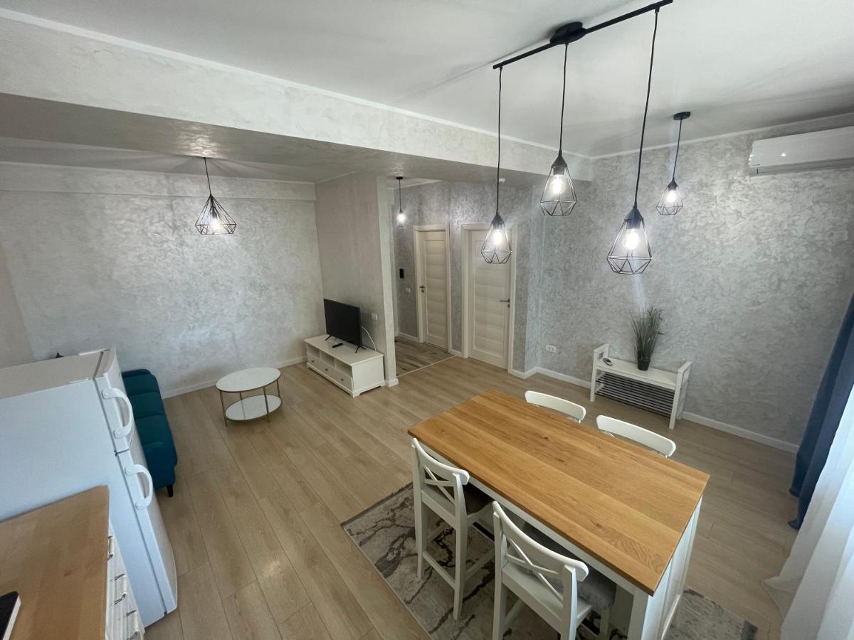 Myamar Apartment Mamaia Extérieur photo