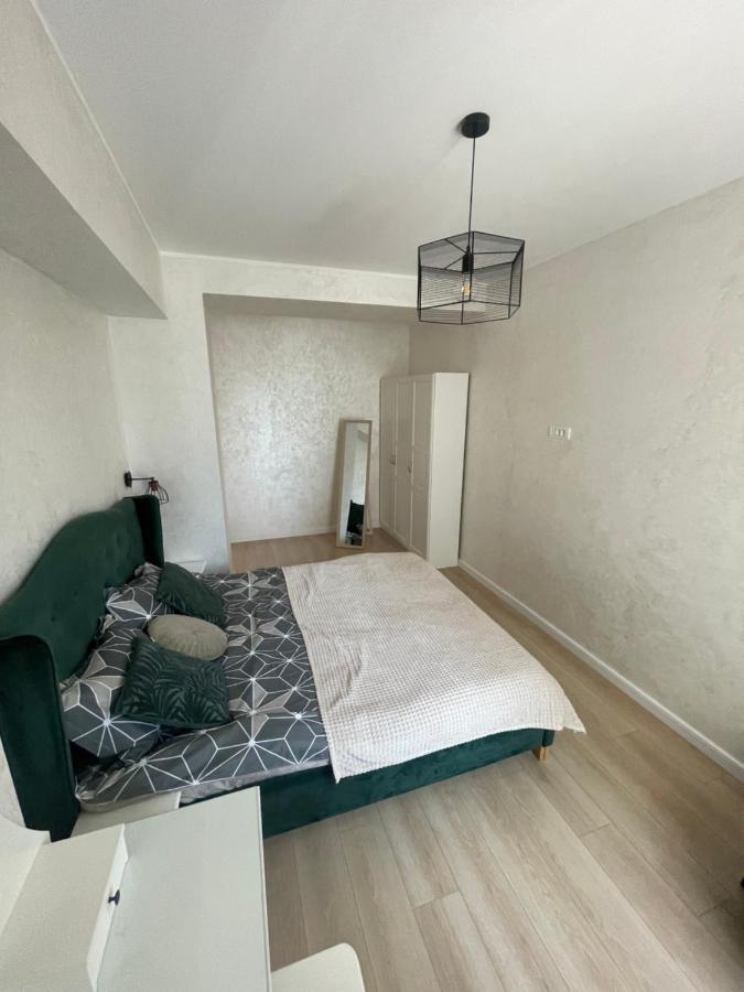 Myamar Apartment Mamaia Extérieur photo