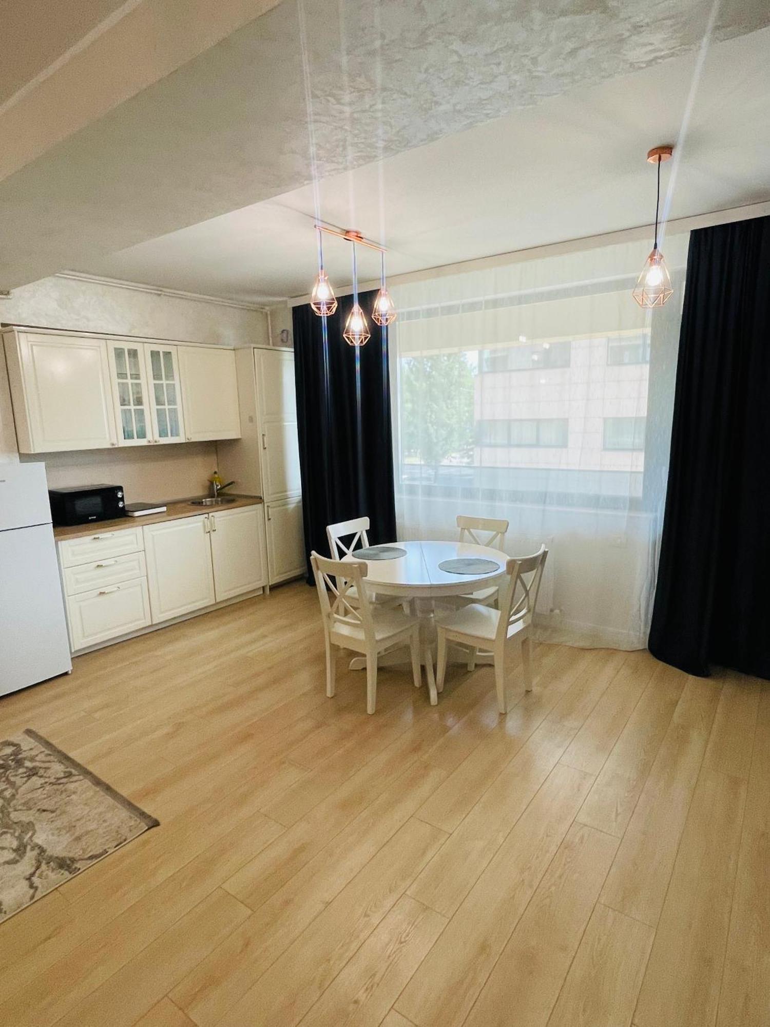 Myamar Apartment Mamaia Extérieur photo