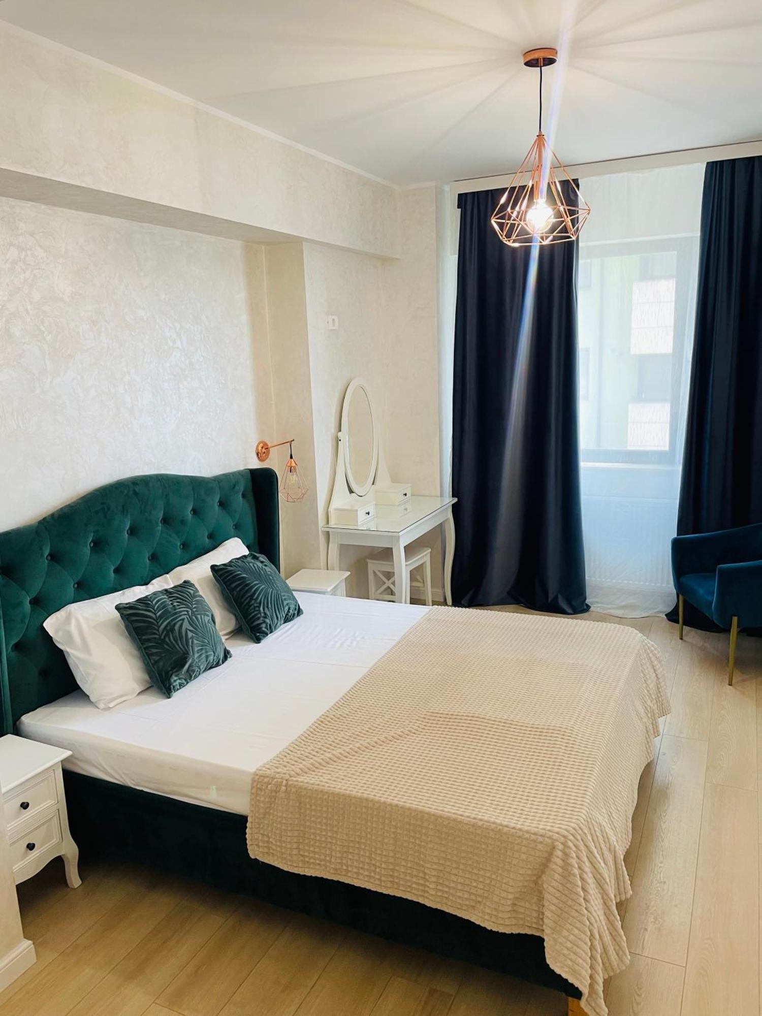Myamar Apartment Mamaia Extérieur photo