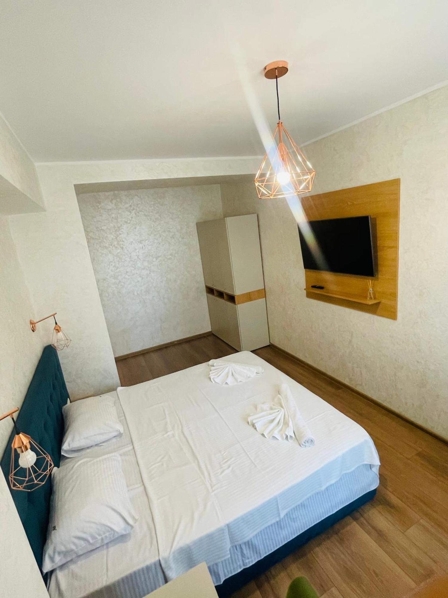 Myamar Apartment Mamaia Extérieur photo